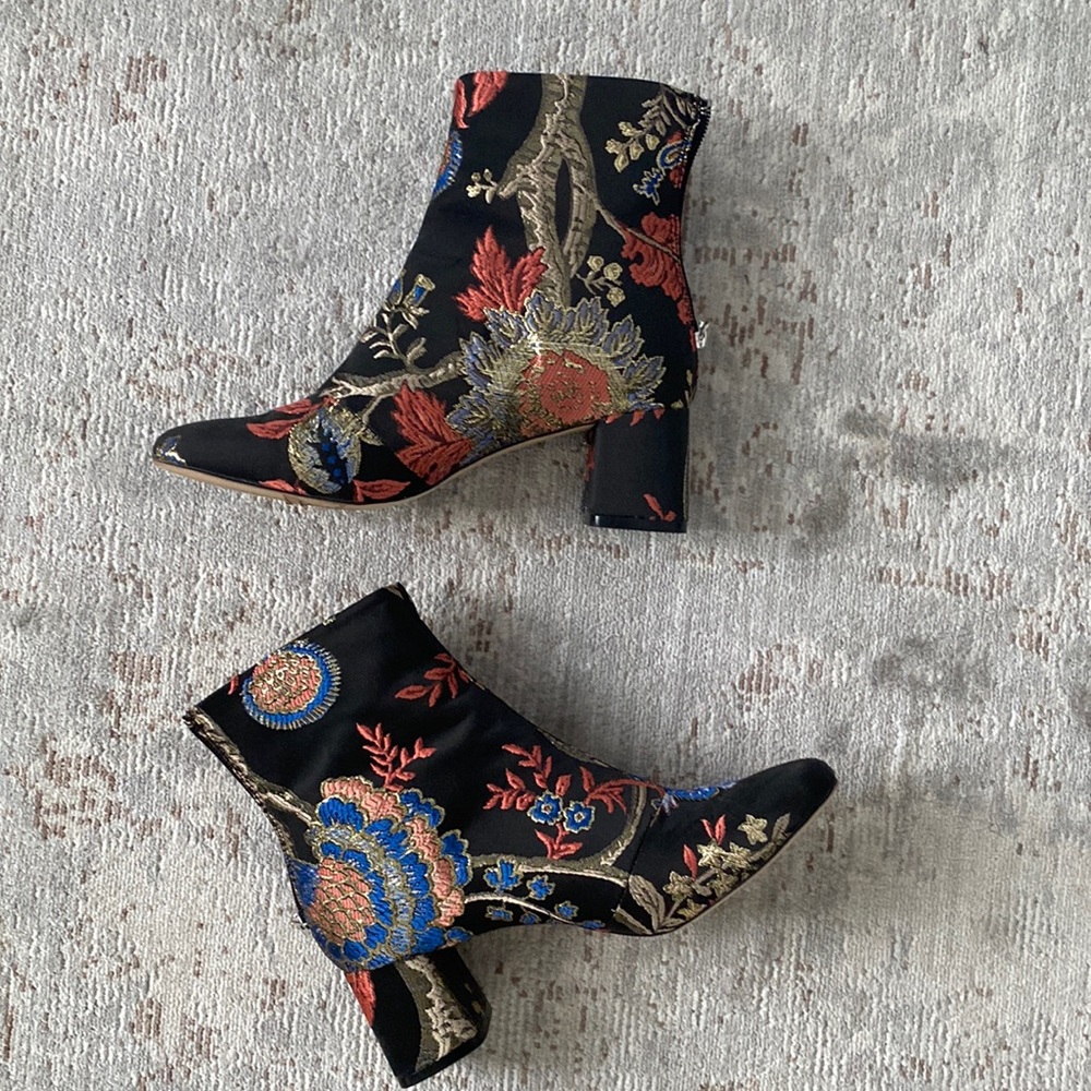 Zara Bootie